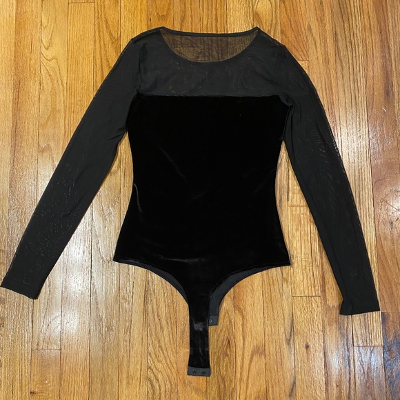 Top - Picture 4 of 4